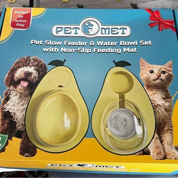NIB Petomet 3 in 1 Small Avocado Shape Portable Pet Feeder Cats Dogs - Picture 4 of 7